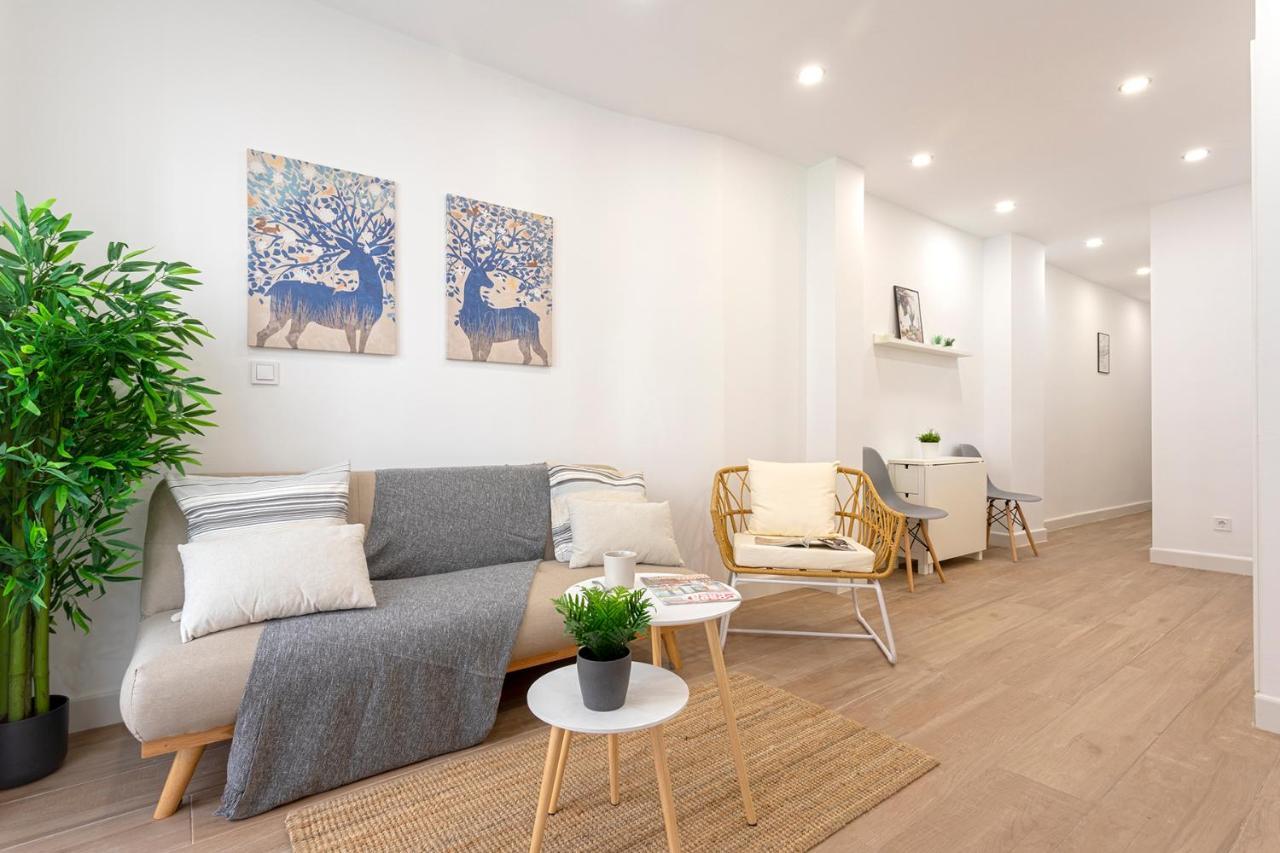Malgi Apartment - Malaga City Centre Eksteriør bilde