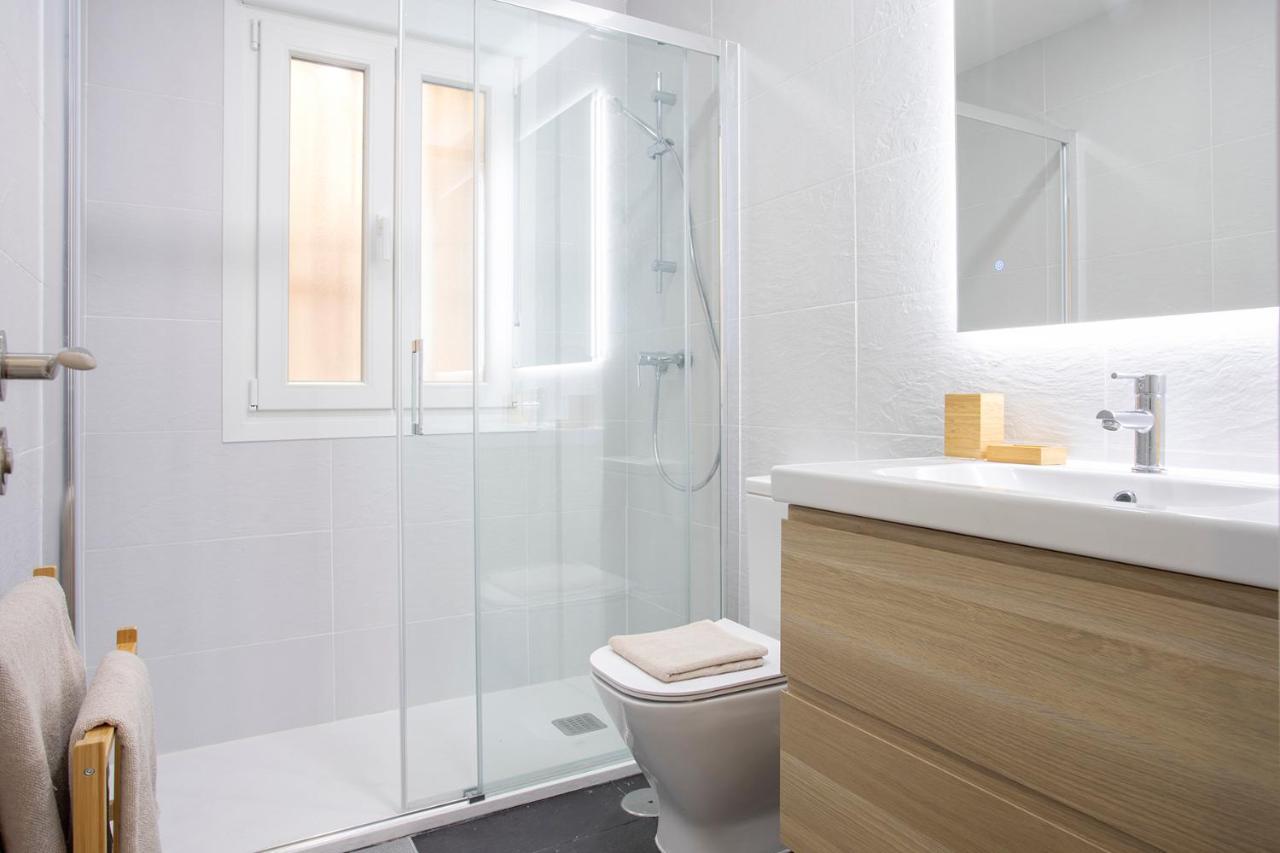 Malgi Apartment - Malaga City Centre Eksteriør bilde