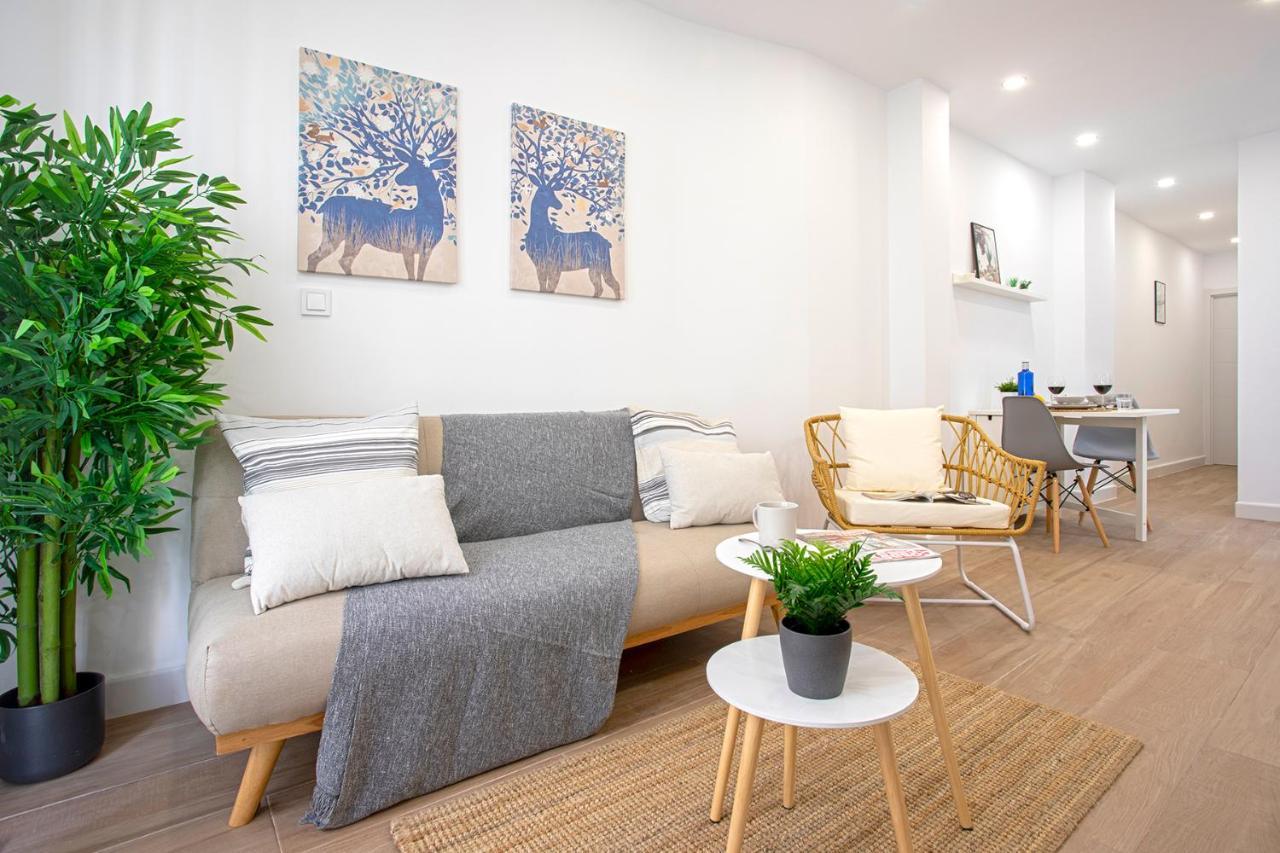Malgi Apartment - Malaga City Centre Eksteriør bilde